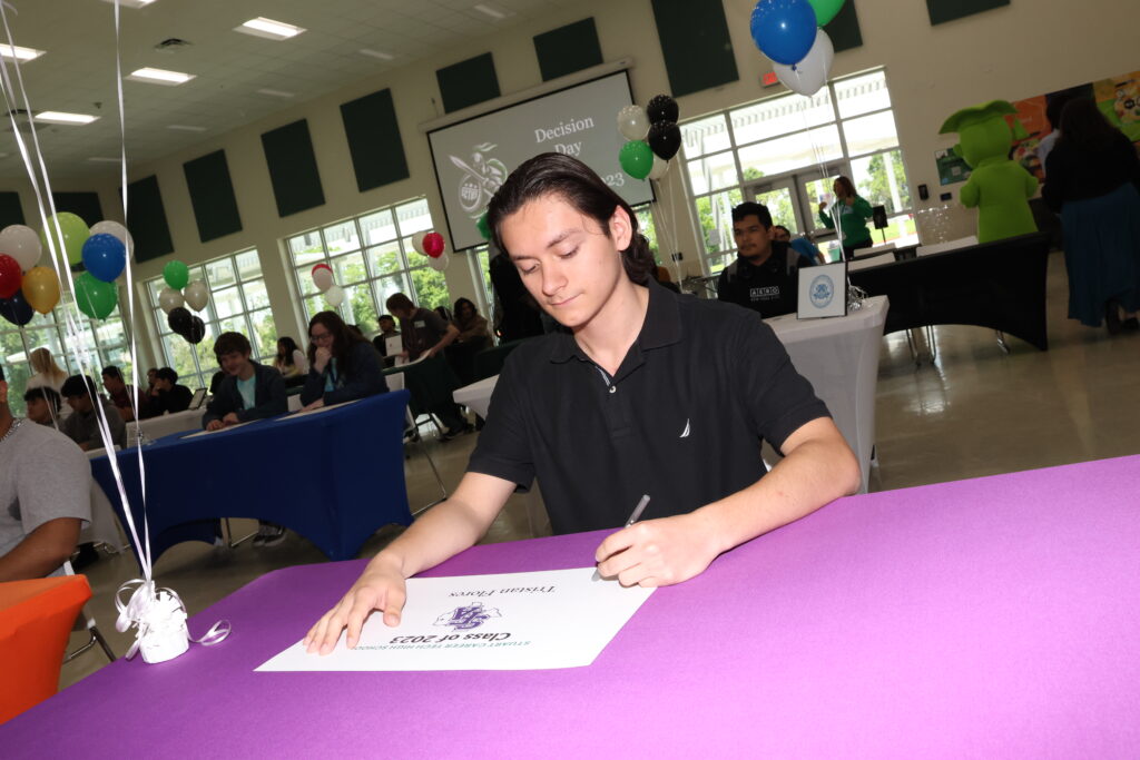 Stuart High School Signing Day